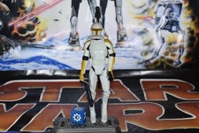 212TH CLONE TROOPER  WITH