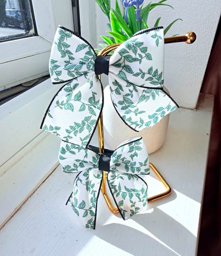 White green floral - white,