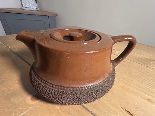 Vintage brown betty - betty, style