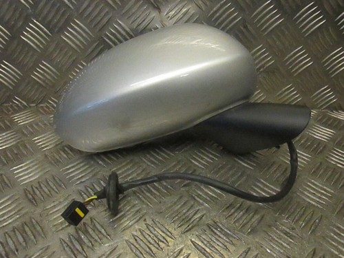 Vauxhall corsa right side - corsa,