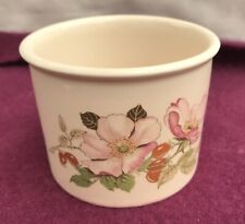 Portmeirion Pottery open sugar bowl, briar rose & hips pattern, 2.5" height
