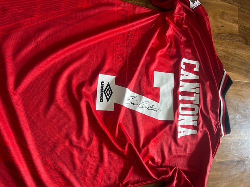 Eric cantona signed - signed, manchester