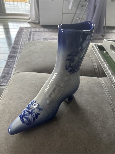 097 vintage boot - boot, china