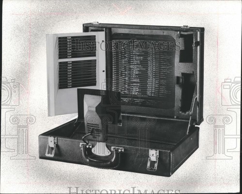 1980 press photo briefcase - 1980,