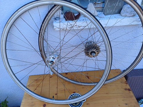 Campagnolo large flange - large, hub