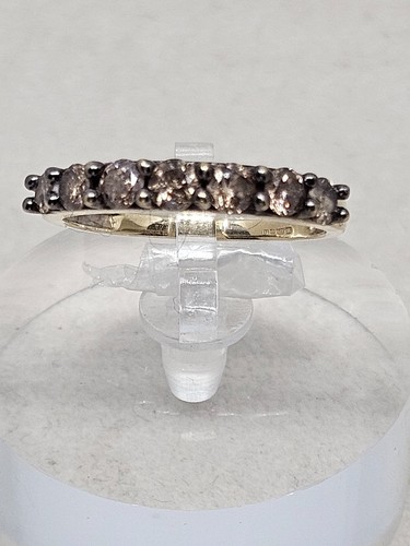 9kt gold champagne diamond - gold,