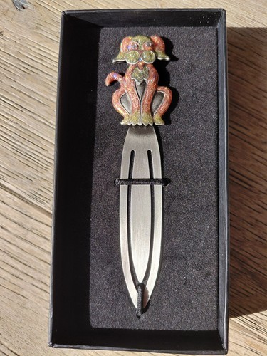 Enamelled metal dog bookmark - enamelled,