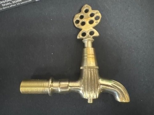 New brass wall - brass, ottoman