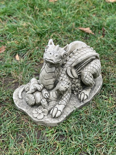 Concrete mother dragon