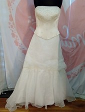 Wedding dress size 12 ivory