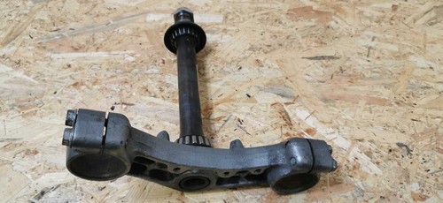 Suzuki vx800 triple tree - triple, lower