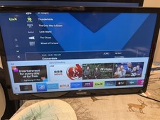 Samsung UE24N4300AEXXU 24" HD Smart TV - Black