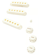 Fender Pure Vintage '60s Stratocaster Accessory Kit