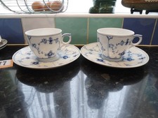 2 x Tea Cups & Saucers - Royal