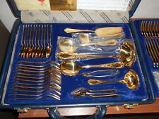 SBS Bestecke 23/24 Carat Gold Plated Cutlery Set. 70 pieces. Never used.