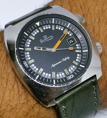 1970s levrette aquamax - 1970s, safety
