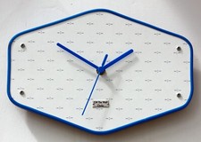 NEW 29cm Retro Wall Clock -
