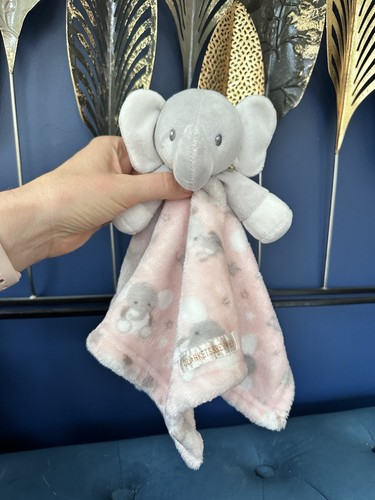 Blankets and beyond pink - &,