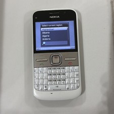 Nokia E5 – Excellent