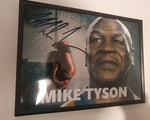 Glossy signed print - a4,