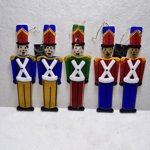 Global village toy soldier lot - village,