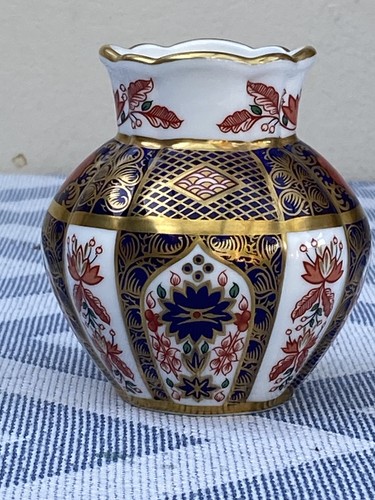 Royal crown derby old imari - royal,
