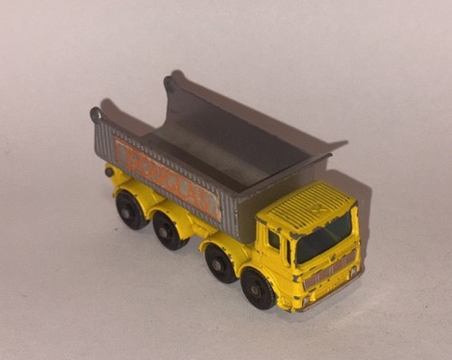 Matchbox loose wheel tipper - matchbox,