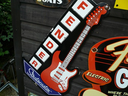 Fender stratocaster - fender,