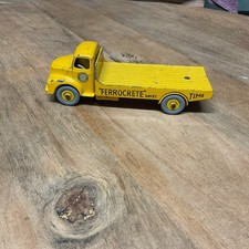 Vintage dinky Leyland Comet Lorry .