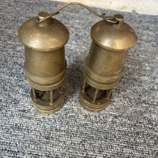 VINTAGE / ANTIQUE MINIATURE