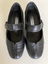 Ladies Loretta Black Shoes Size Uk 7