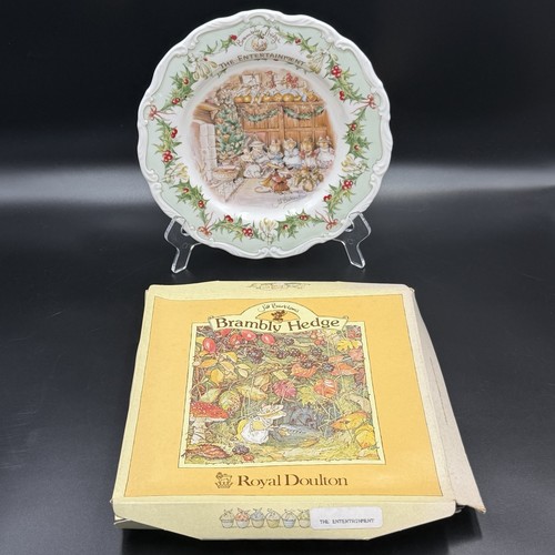 Vintage royal doulton brambly - doulton,