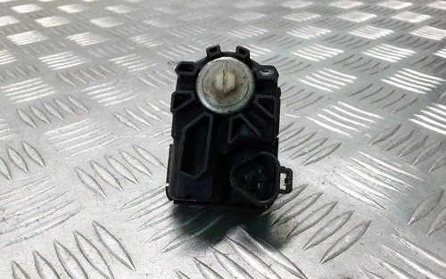 Toyota land cruiser 120 j12 - land,
