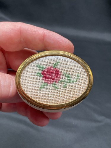 Vintage framecraft needlepoint - vintage,