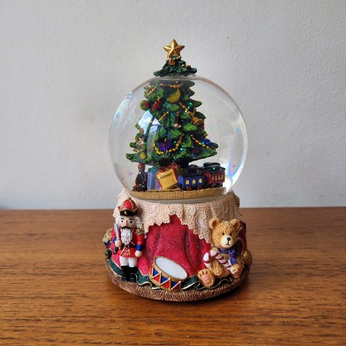 Musical rotating christmas - rotating,