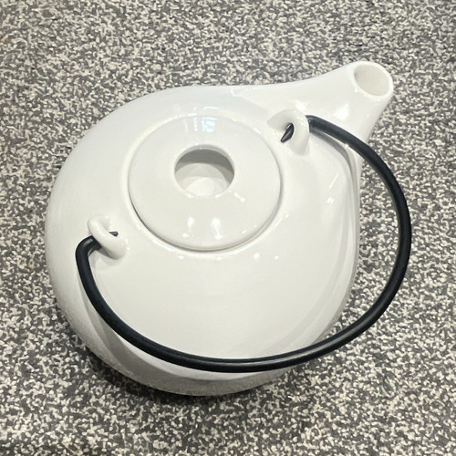 White black glossy ceramic - black,