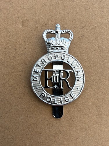 Obsolete met cap badge - met,