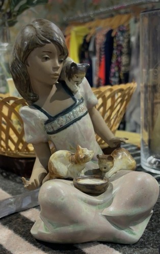 Rare nao lladro - nao,