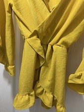 Ladies Size 6 Mustard Colour