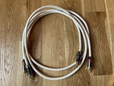 QED Qnect 2 RCA Phono to Phono 1m Pair of Interconnect Cables