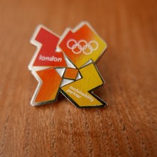 London 2012 pin/badge - official merchandise