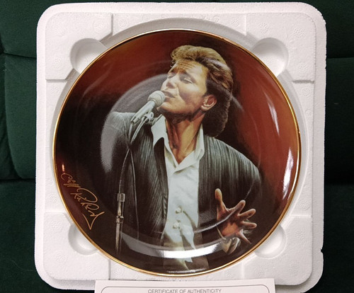 Cliff richard danbury mint - richard,