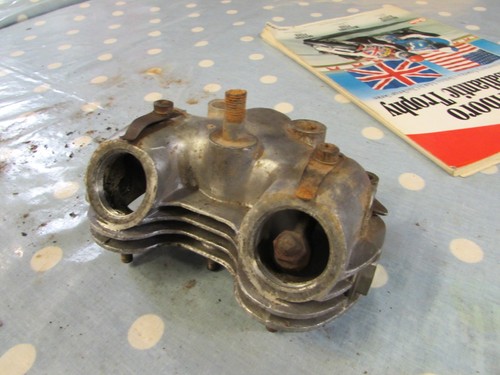 Triumph rocker box - rocker,