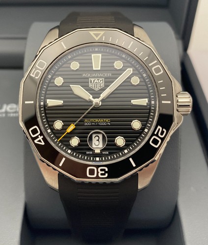 Box papers rrp 3200 tag - £3200*,