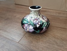 Moorcroft Sweet Pea Design Squat Vase - 2003 10cms high