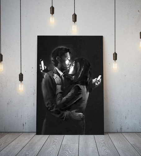 Banksy mobile lovers deep - lovers,