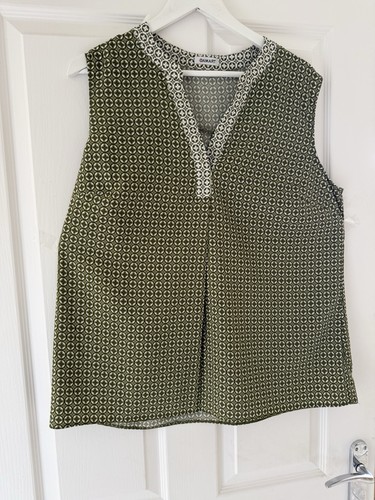 Damart ladies blouse size - damart,