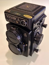 Yashica Mat 124 6x6 TLR 120mm