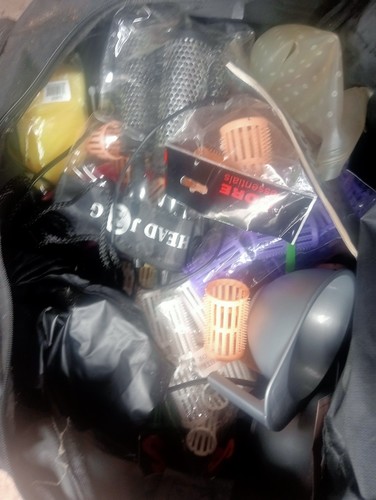Hairdressing kit for