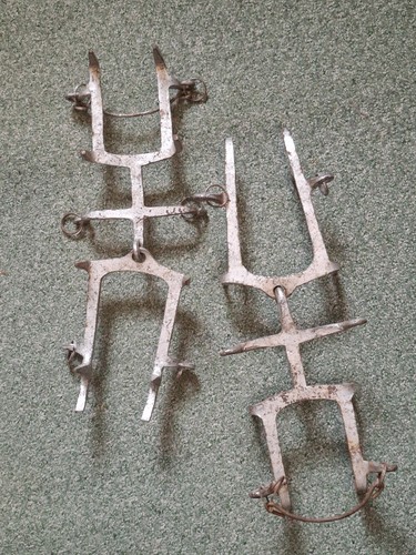 Vintage crampons for ice - crampons,